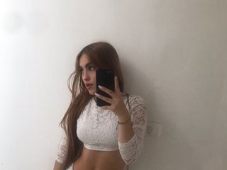 Erotik görüntülü sohbet Natasha-Adams