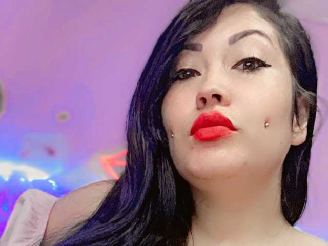 Profilin fotoğrafı Natasha_boobs_latina