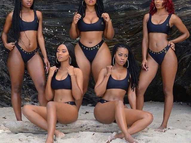 Profilin fotoğrafı Naughty-Ebony-Babes