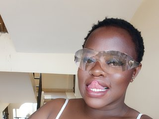 Erotik görüntülü sohbet Naughty-pussy1