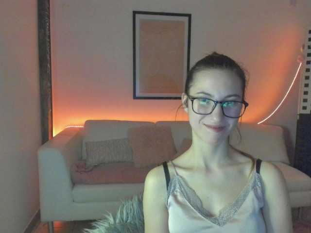 Yayın ekran görüntüleri naughtydanii1