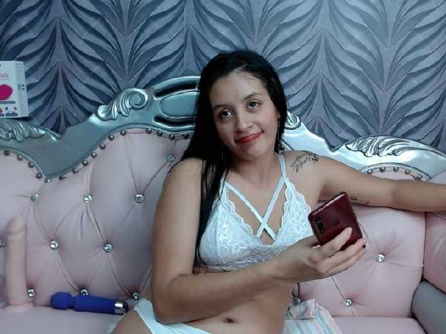 Fotoğraflar Naughtyemily #mistress # #cei #joi #cbt #slave #pvt #humillation / hey guys new model colombian hot and wild, i like the humillation, roleplay, slave very obedient, i like the squirt, masturbation, fingering, cum