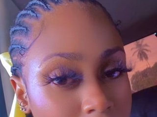Erotik görüntülü sohbet Naughtylittlemissy