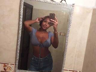 Erotik görüntülü sohbet Naybrownie