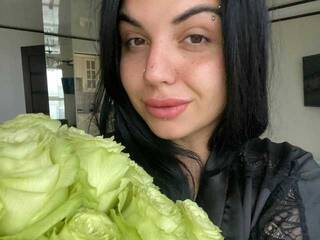 Erotik görüntülü sohbet Nemezziida