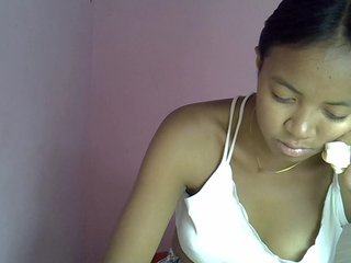 Erotik görüntülü sohbet Nickylouama