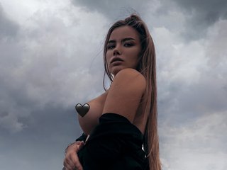 Erotik görüntülü sohbet NicoleElektra