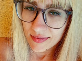 Erotik görüntülü sohbet NicoleIris