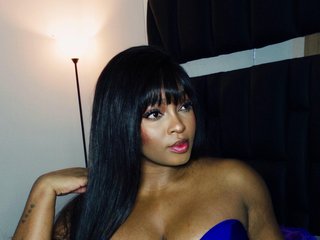 Erotik görüntülü sohbet nicoleth18