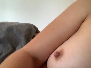Erotik görüntülü sohbet Nikalove-1