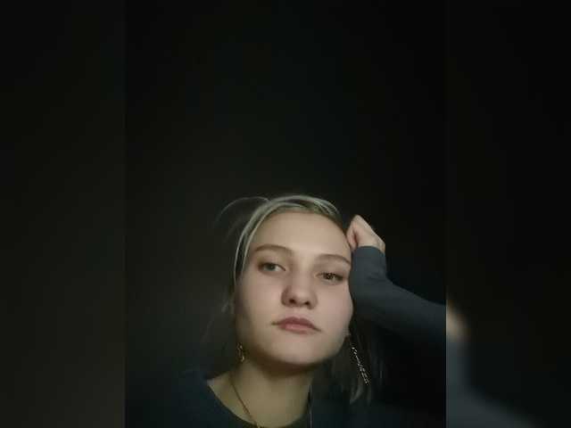 Yayın ekran görüntüleri NikaMayer