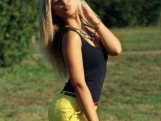 Erotik görüntülü sohbet nikikikiss