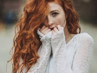 Erotik görüntülü sohbet nikki-kenzie