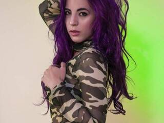 Erotik görüntülü sohbet Nikkiigrey