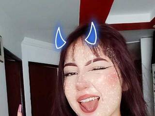 Erotik görüntülü sohbet niky-cherry