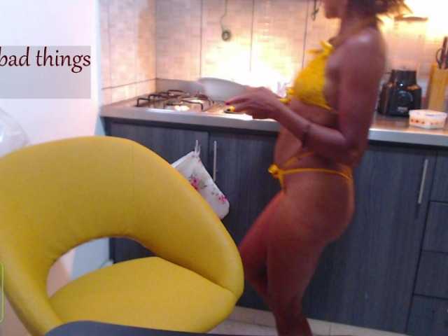 Yayın ekran görüntüleri Ninacoric