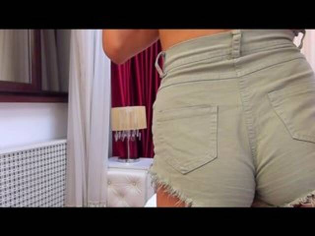 Yayın ekran görüntüleri NinaCrystal