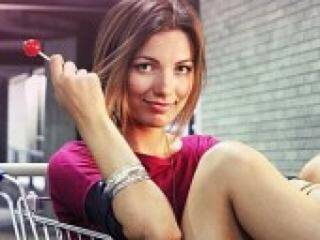 Erotik görüntülü sohbet oliviadime