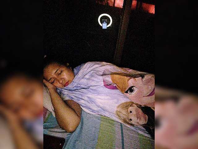 Yayın ekran görüntüleri OliviaSnow24