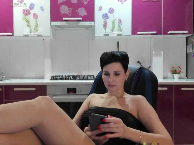 Fotoğraflar Olivija2020 Hi all! Have a good mood! There are no ***ks. Full private on prepaid 200 tk in free chat. I don’t do anything for tokens in PM. For a birthday present. @total Collected - @sofar Remaining - @remain