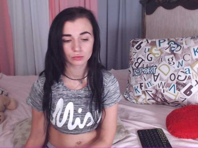 Yayın ekran görüntüleri Olora