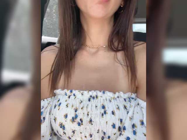 Yayın ekran görüntüleri OneGirlSex