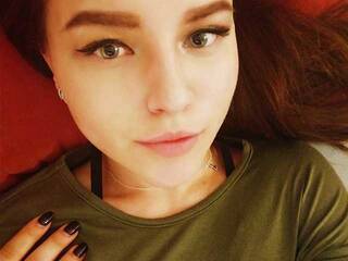 Erotik görüntülü sohbet onlyours1