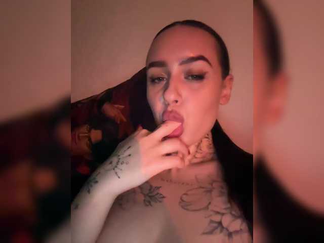 Fotoğraflar OriginalHOOLi Lovense from 2 tk❤️Fuck me now, daddy))My fav vibration- 22 tk. Random 21 tkBefore private 100Squirt and penetration after@total - countdown: @sofar collected, @remain left!