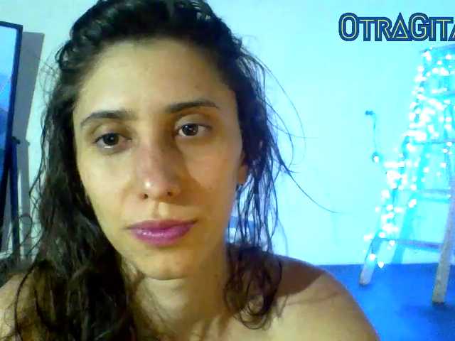 Fotoğraflar OtraGitana #tiemeuptuesday! tip 8 to support! 500! 0 raised, 500 remaining to tie myself! #natural #real #lovense #lush #kinky #dance