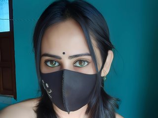 Erotik görüntülü sohbet Pakhi