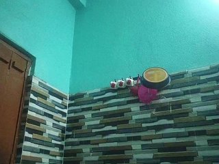 Erotik görüntülü sohbet Pakhi