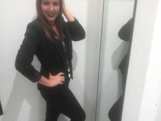 Profilin fotoğrafı pamelathomson
