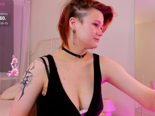 Erotik görüntülü sohbet PeachAvalanche