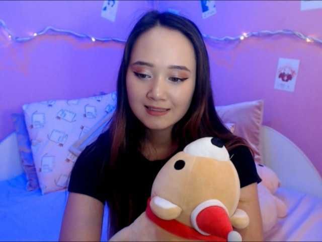 Fotoğraflar PinkkiMoon My name is Pinki. I just started streaming. I am new here so please be gentle. >.< #Asian #new #teen We have epic Goal 700 and my shirt goes off . We made 488. 212 Until that happens ♥