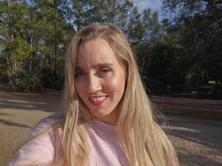 Erotik görüntülü sohbet Pinklipsskye69