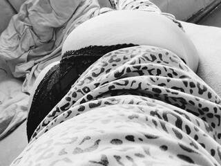 Erotik görüntülü sohbet Pirozhenkaa