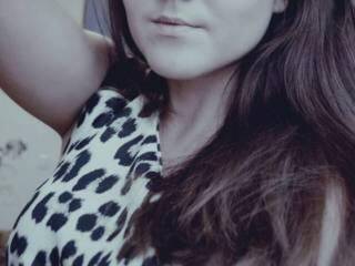 Erotik görüntülü sohbet pisyakira1