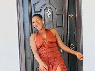 Erotik görüntülü sohbet Plumnjuicyxx