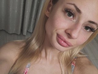 Erotik görüntülü sohbet PollyMillees