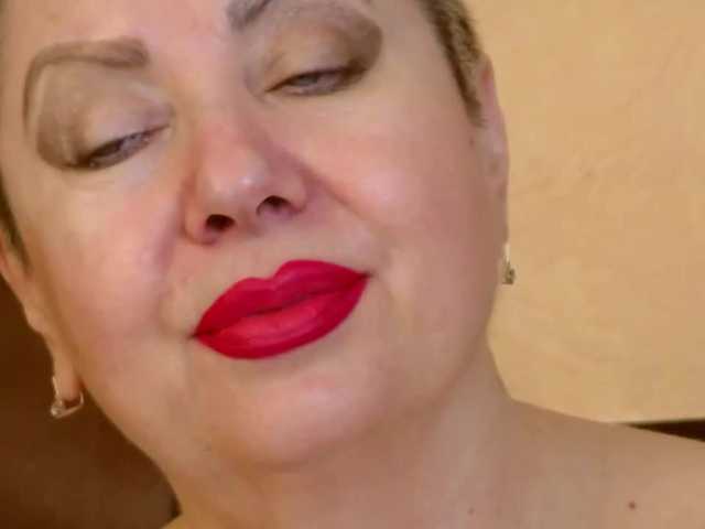 Yayın ekran görüntüleri PoshLadyx