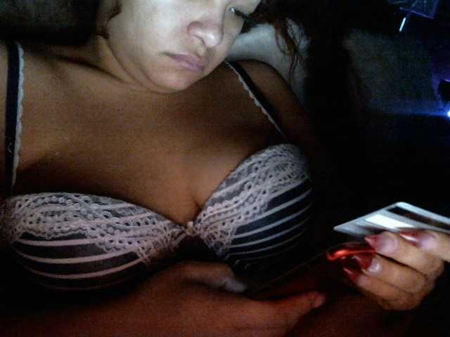 Fotoğraflar Prettiestpurr IM NEW AND I WOULD LIKE YOU TO HELP ME TOUCH MYSELF. 25TKN