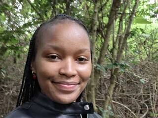 Erotik görüntülü sohbet PrettyBambi