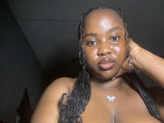 Erotik görüntülü sohbet PrettyJade