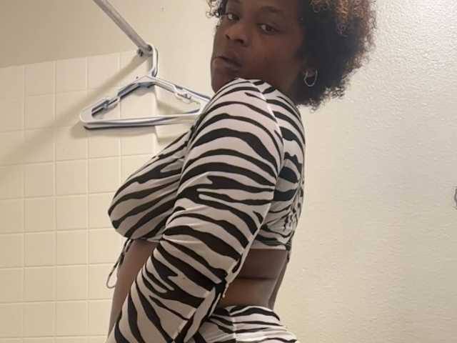 Profilin fotoğrafı prettynthick12