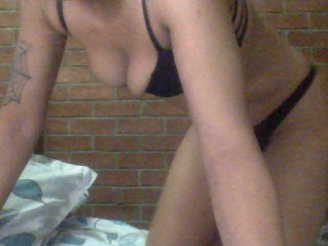 Fotoğraflar Prettythang shower me tkn will go wild for you 2t0 10 tkns moan for 2 sec 10 2 20 2tkns for 5sec 25 to 35tkns for 10 sec twerk 20 tkns pussy fingering 30 tkns gagging 40 tokens