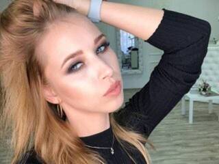 Erotik görüntülü sohbet Princess-IVI