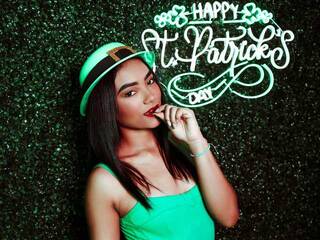 Erotik görüntülü sohbet PryanKabell