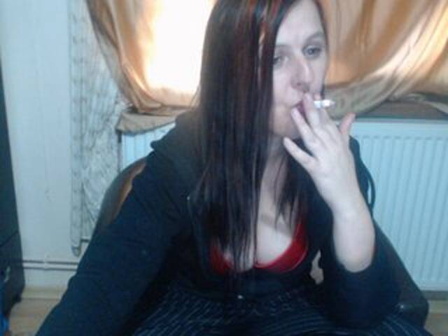 Yayın ekran görüntüleri PureJulie