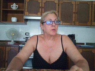 Erotik görüntülü sohbet Mary_sweet