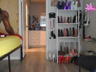 Erotik görüntülü sohbet QueenAnitaDix